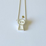 Necklace – Gentil robot is a princess