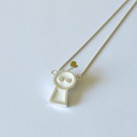 Necklace – Gentil robot is a princess